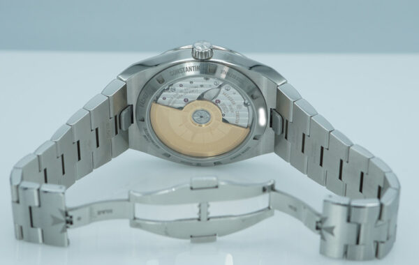 Vacheron CONSTANTIN OVERSEAS 4520V STAINLESS STEEL BLUE DIAL 2024 NEW MODEL FULL SET - Image 8