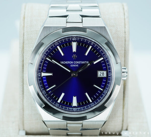 Vacheron CONSTANTIN OVERSEAS 4520V STAINLESS STEEL BLUE DIAL 2024 NEW MODEL FULL SET