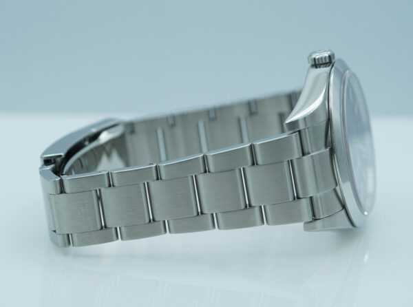 Rolex 214270 EXPLORER STAINLESS STEEL MARK 1 DIAL 39MM DISCONTINUED BOX & PAPER - Image 6