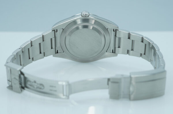 Rolex 214270 EXPLORER STAINLESS STEEL MARK 1 DIAL 39MM DISCONTINUED BOX & PAPER - Image 8