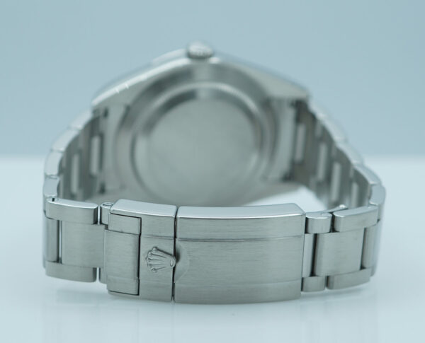 Rolex 214270 EXPLORER STAINLESS STEEL MARK 1 DIAL 39MM DISCONTINUED BOX & PAPER - Image 7