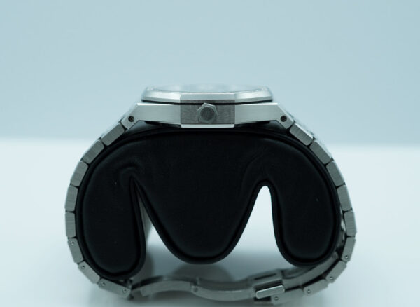 Audemars PIGUET ROYAL OAK 77351ST DIAMOND BEZEL BLUE-GREY DIAL 34MM FULL SET - Image 4