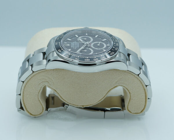Rolex 126500LN DAYTONA STAINLESS STEEL BLACK DIAL NEW MODEL 2023 WARRANTY FULL SET - Image 4