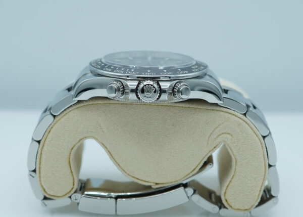 Rolex 126500LN DAYTONA STAINLESS STEEL BLACK DIAL NEW MODEL 2023 WARRANTY FULL SET - Image 3