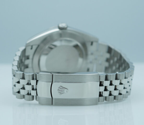Rolex 126334 DATEJUST 41 FLUTED BEZEL BLUE STICK DIAL JUBILEE BAND FULL SET - Image 7