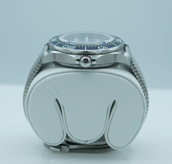OMEGA SEAMASTER DIVER 300M 007 JAMES BOND 60th ANNIVERSARY 2024 WARRANTY FULL SET - Image 3