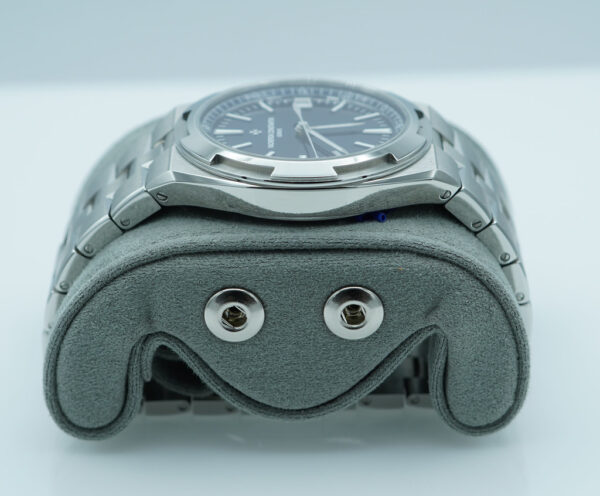 Vacheron CONSTANTIN OVERSEAS 4520V STAINLESS STEEL BLUE DIAL 2024 NEW MODEL FULL SET - Image 4