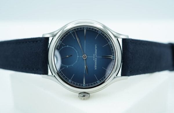 BRAND NEW Laurent Ferrier CLASSIC ORIGIN BLUE DIAL TITANIUM 40MM 2025 FULL SET - Image 9
