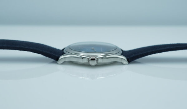 BRAND NEW Laurent Ferrier CLASSIC ORIGIN BLUE DIAL TITANIUM 40MM 2025 FULL SET - Image 3