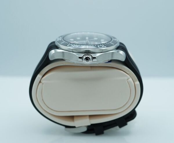 BRAND NEW Omega SEAMASTER DIVER 300M BLACK WAVE DIAL BLACK BEZEL 2025 FULL SET - Image 3