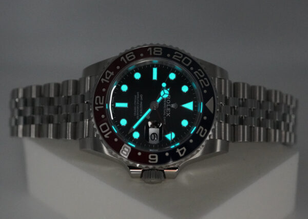 Rolex 126710BLRO PEPSI GMT MASTER 2 RED BLUE JUBILEE BAND WARRANTY FULL SET - Image 11