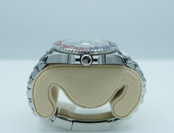 Rolex 126710BLRO PEPSI GMT MASTER 2 RED BLUE JUBILEE BAND WARRANTY FULL SET - Image 3