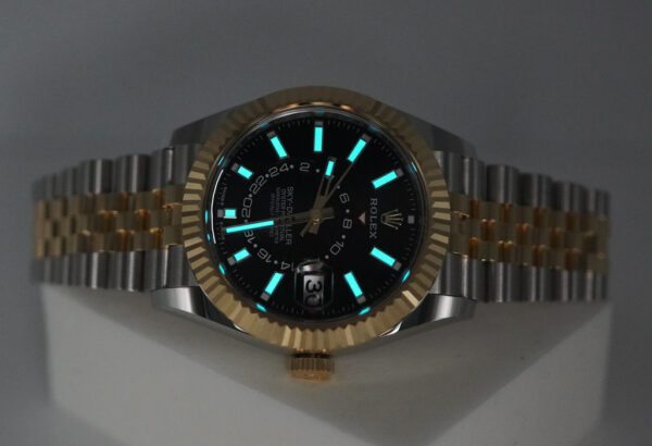Rolex 336933 SKY-DWELLER YELLOW GOLD STEEL BLACK DIAL JUBILEE BAND 2024 FULL SET - Image 11
