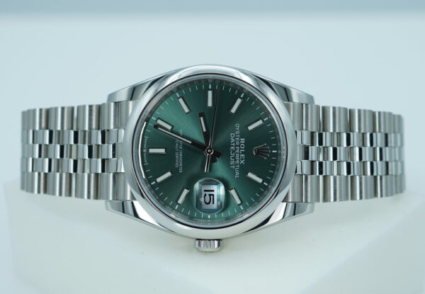 Rolex 126200 DATEJUST 36 MINT GREEN DIAL JUBILEE BAND 2023 WARRANTY FULL SET - Image 9