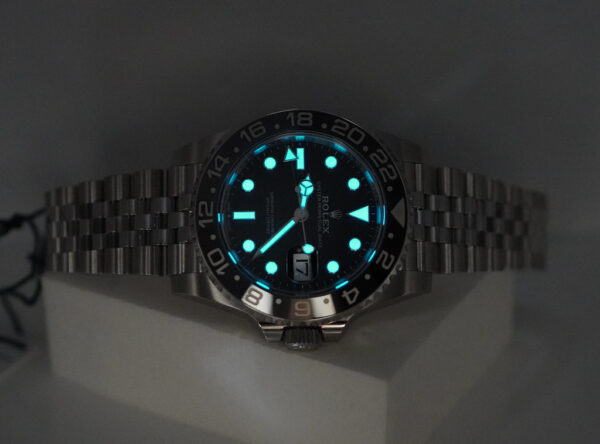 BRAND NEW Rolex 126710GRNR GMT MASTER 2 BLACK GREY BEZEL JUBILEE BAND 2025 FULL SET - Image 11