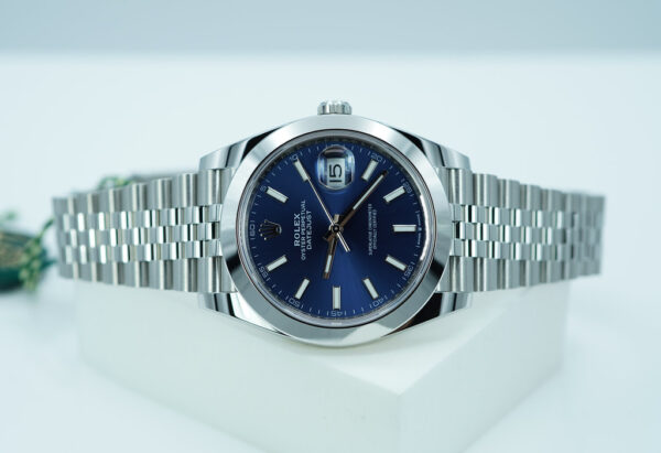 BRAND NEW Rolex 126300 DATEJUST 41 BLUE STICK DIAL JUBILEE BAND 2025 FULL SET - Image 10
