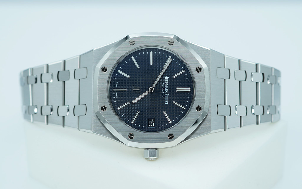 Audemars PIGUET ROYAL OAK JUMBO ULTRA THIN 15202ST BLUE DIAL 2016