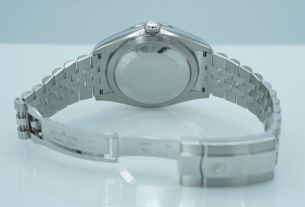 Rolex 326934 SKY-DWELLER BLUE DIAL JUBILEE BAND 2023 WARRANTY FULL SET - Image 8