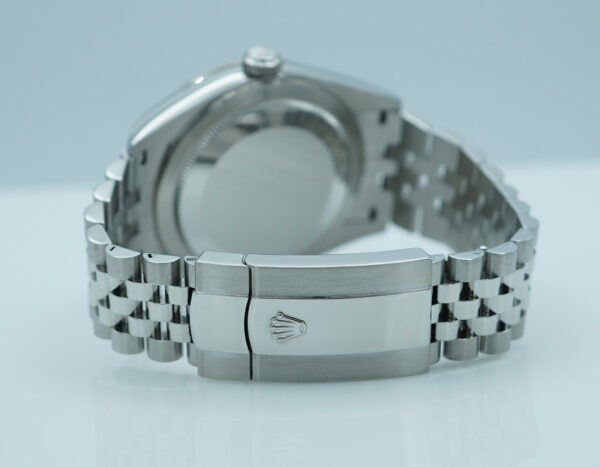 Rolex 326934 SKY-DWELLER BLUE DIAL JUBILEE BAND 2023 WARRANTY FULL SET - Image 7
