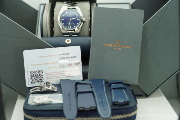 Vacheron CONSTANTIN OVERSEAS 4000V MOONPHASE RETROGRADE DATE BLUE DIAL 2024 WARRANTY FULL SET - Image 2