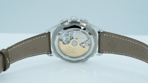 Patek PHILIPPE 5935A STEEL WORLD TIME CHRONOGRAPH SALMON DIAL 2025 FULL SET - Image 8