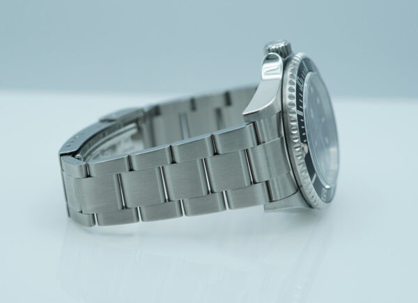 Rolex 16600 SEA-DWELLER 4000 NO HOLE CASE V SERIAL 2009 40MM RSC SERVICED FULL SET - Image 6