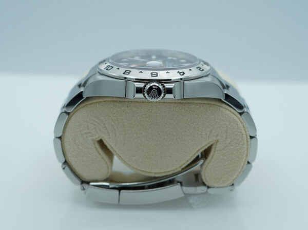 Rolex 226570 EXPLORER 2 BLACK DIAL NEW MODEL 2021 WARRANTY FULL SET - Image 3