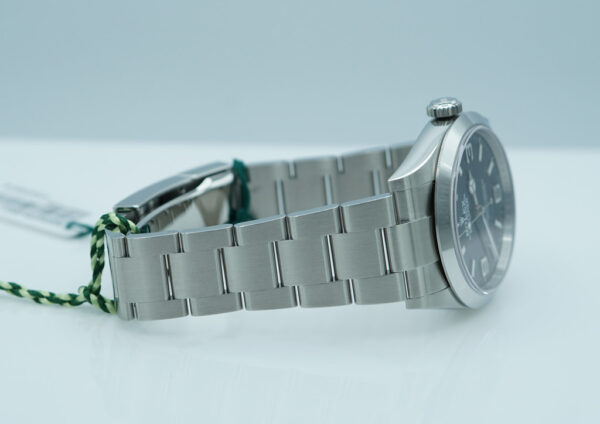 BRAND NEW Rolex 224270 EXPLORER FULL LUME DIAL NEW MODEL 40MM 2025 FULL SET - Image 6