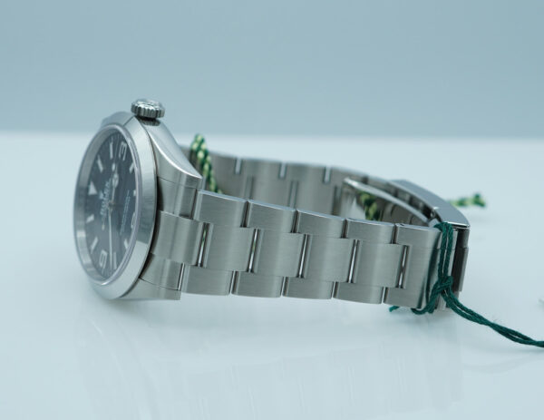 BRAND NEW Rolex 224270 EXPLORER FULL LUME DIAL NEW MODEL 40MM 2025 FULL SET - Image 5