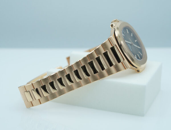 Patek PHILIPPE NAUTILUS 5711/1R ROSE GOLD BROWN DIAL 2021 NEW MOVEMENT FULL SET - Image 5