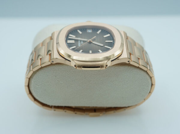 Patek PHILIPPE NAUTILUS 5711/1R ROSE GOLD BROWN DIAL 2021 NEW MOVEMENT FULL SET - Image 4