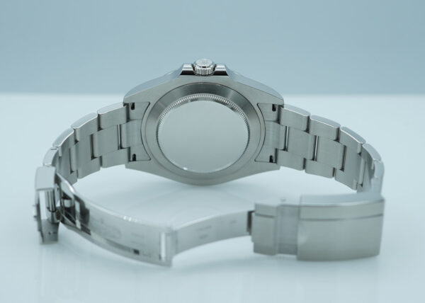 Rolex 226570 EXPLORER 2 BLACK DIAL NEW MODEL 2021 WARRANTY FULL SET - Image 8