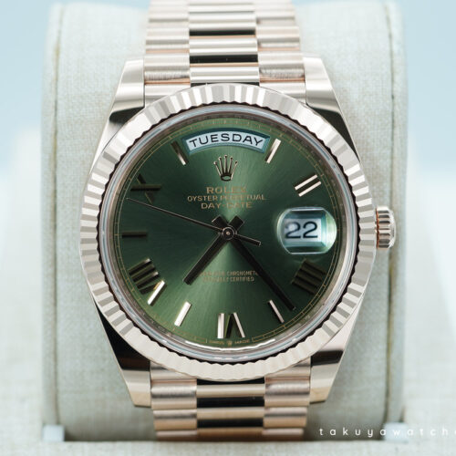 BRAND NEW Rolex 228235 DAY DATE 40 ROSE GOLD OLIVE GREEN ROMAN DIAL 2024 FULL SET