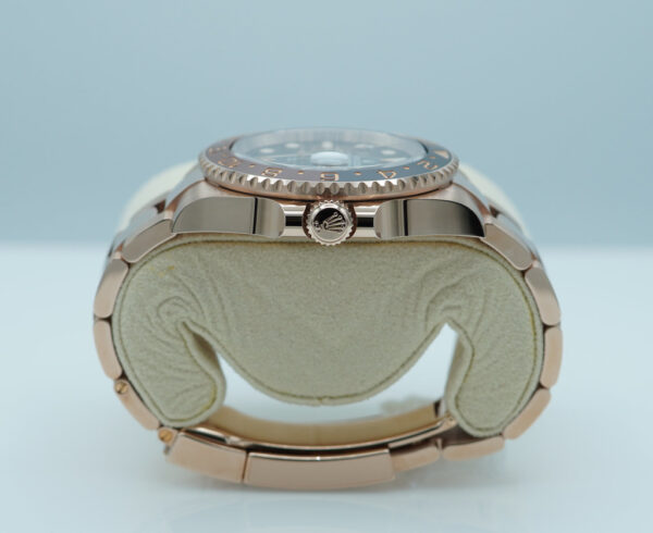Rolex 126715CHNR GMT MASTER II 18K ROSE GOLD ROOTBEER CERAMIC 2021 WARRANTY FULL SET - Image 3