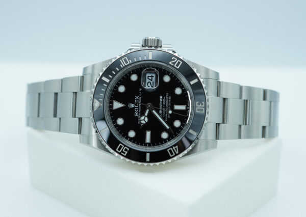 Rolex 126610LN SUBMARINER DATE 41 NEW MODEL 2023 WARRANTY FULL SET - Image 10