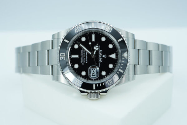 Rolex 126610LN SUBMARINER DATE 41 NEW MODEL 2023 WARRANTY FULL SET - Image 9