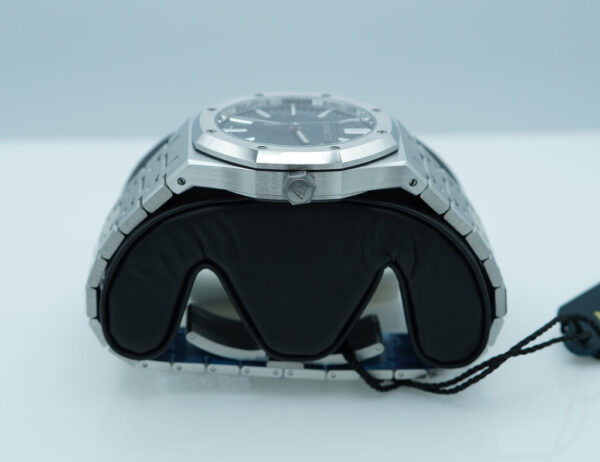 BRAND NEW Audemars PIGUET ROYAL OAK 15510ST STAINLESS STEEL GREEN DIAL 2025 FULL SET - Image 3