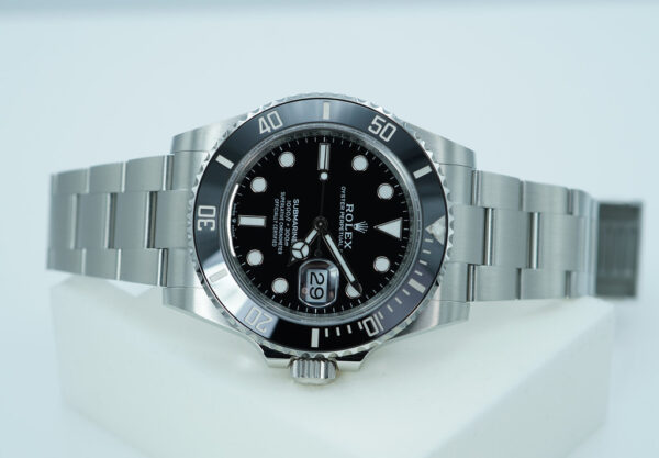BRAND NEW Rolex 126610LN SUBMARINER DATE 41MM NEW MODEL 2025 FULL SET - Image 9