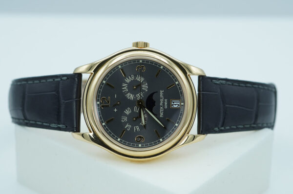 Patek PHILIPPE 5146J ANNUAL CALENDAR 18K YELLOW GOLD GREY DIAL SERVICED 2022 FULL SET - Image 10