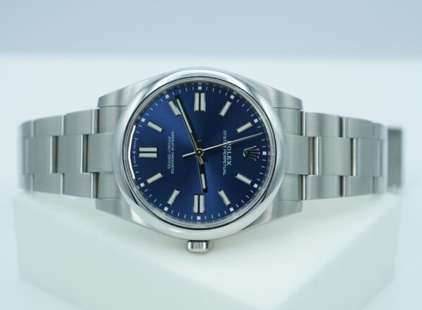 Rolex 124300 OYSTER PERPETUAL 41 BLUE DIAL 2024 WARRANTY FULL SET - Image 9