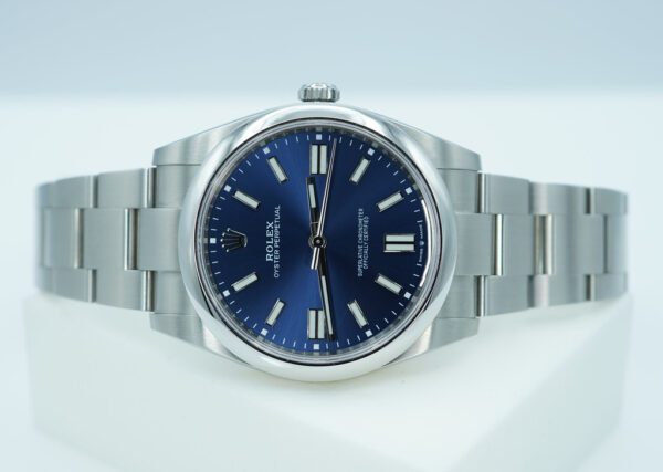 Rolex 124300 OYSTER PERPETUAL 41 BLUE DIAL 2024 WARRANTY FULL SET - Image 10