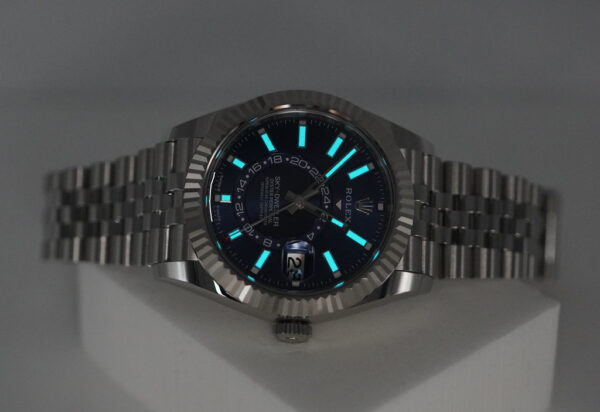 Rolex 336934 SKY-DWELLER BLUE DIAL JUBILEE BAND NEW MODEL 2024 FULL SET - Image 10