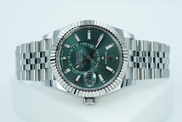 Rolex 336934 SKY-DWELLER MINT GREEN DIAL JUBILEE BAND NEW MODEL FULL SET - Image 9