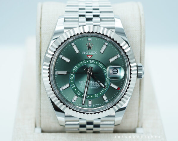 Rolex 336934 SKY-DWELLER MINT GREEN DIAL JUBILEE BAND NEW MODEL FULL SET