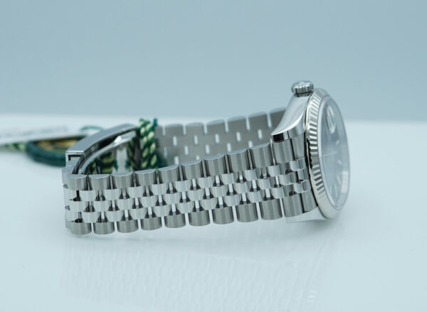 BRAND NEW  Rolex 126234 DATEJUST 36 FLUTED BEZEL BLUE DIAL JUBILEE BAND 2025 FULL SET - Image 5