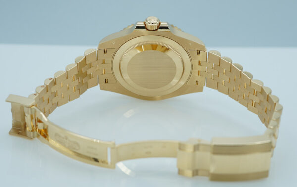 Rolex 126718GRNR GMT MASTER 2 YELLOW GOLD GREY BLACK BEZEL JUBILEE 2024 FULL SET - Image 8