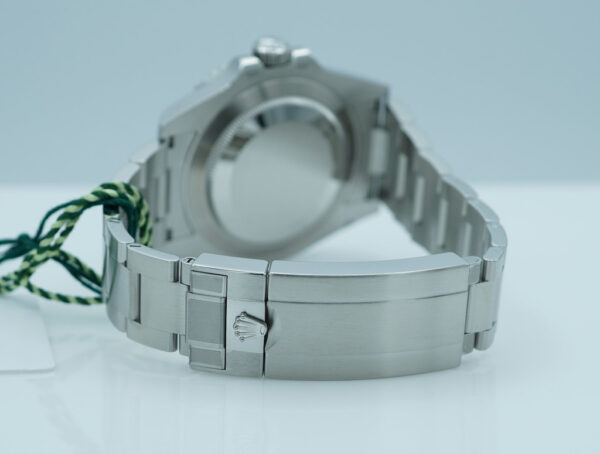 BRAND NEW Rolex 126610LV SUBMARINER 41 GREEN MARK 2 BEZEL BLACK DIAL 2025 FULL SET - Image 7