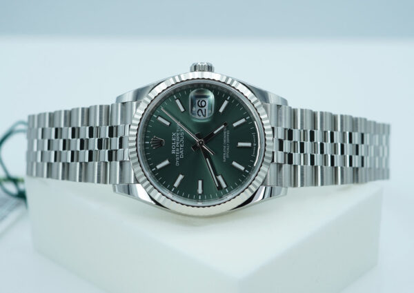 BRAND NEW Rolex 126234 DATEJUST 36 FLUTED BEZEL MINT GREEN DIAL JUBILEE 2025 FULL SET - Image 10
