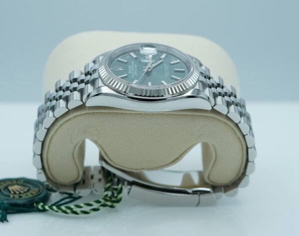 BRAND NEW Rolex 126234 DATEJUST 36 FLUTED BEZEL MINT GREEN DIAL JUBILEE 2025 FULL SET - Image 4