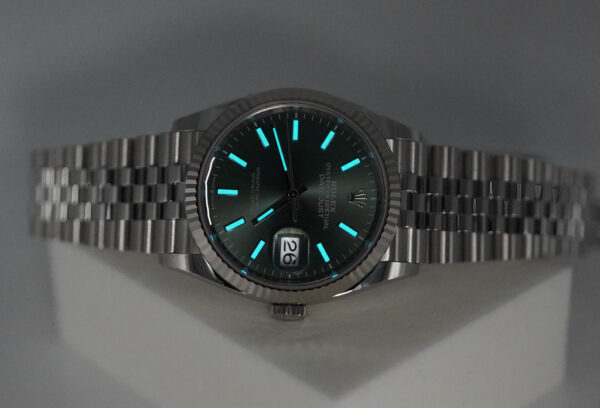 BRAND NEW Rolex 126234 DATEJUST 36 FLUTED BEZEL MINT GREEN DIAL JUBILEE 2025 FULL SET - Image 11